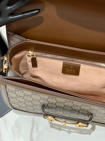 قوتشي هورسبيت مقاس 25سم