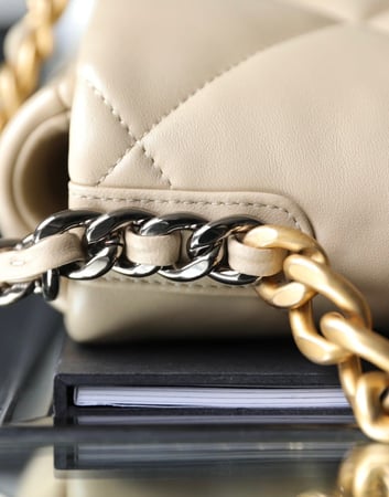 شانيل نايتين  مقاس  26cm