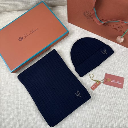 طقم لوربيانا سكارف 160*25 و ايس كاب