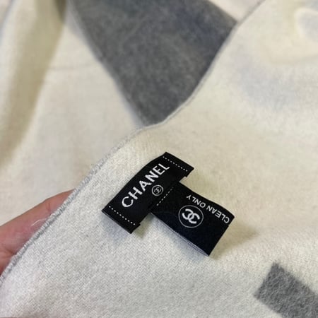 سكارف شانيل 65*200