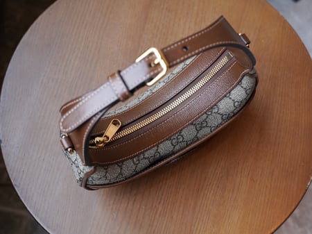 قوتشي GG Supreme مقاس 22cm
