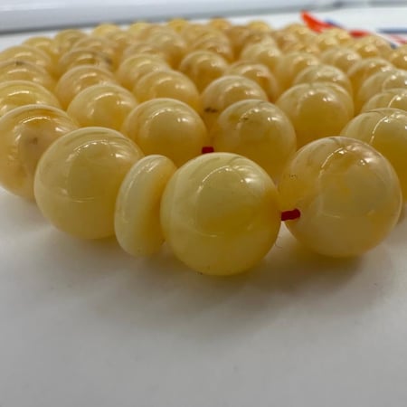 سبحة كهرمان كلنقرادي 65 خرزه