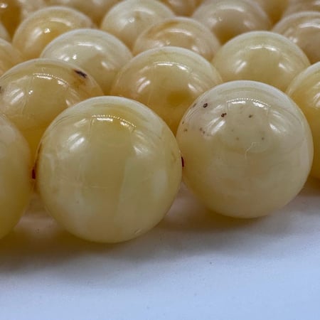 سبحة كهرمان كلنقرادي 65 خرزه