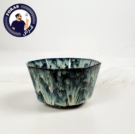 كوب قهوه ياباني