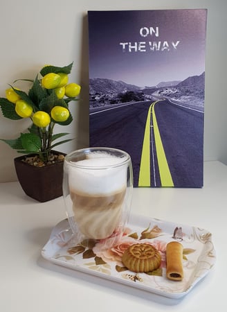 كوب زجاج موكا بطبقتين بشكل مموج