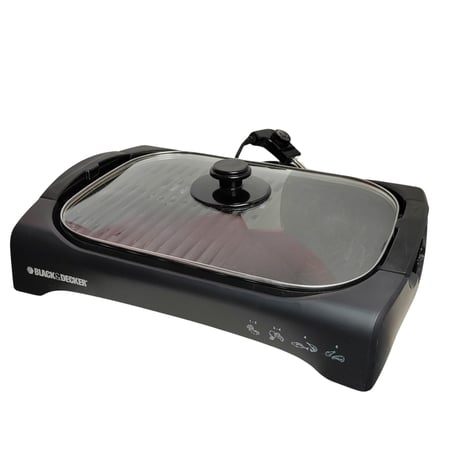 جهاز صنع البانيني والشواء من بلاك اند ديكر لون اسود
