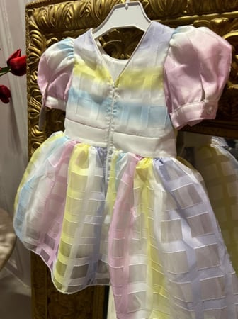 فستان الحفلات