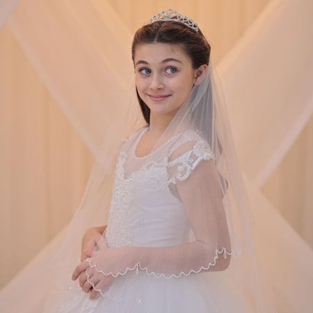 فستان لؤلؤ اوف وايت ب جيبون