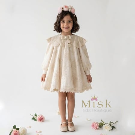 فستان عسولة الكبيرة