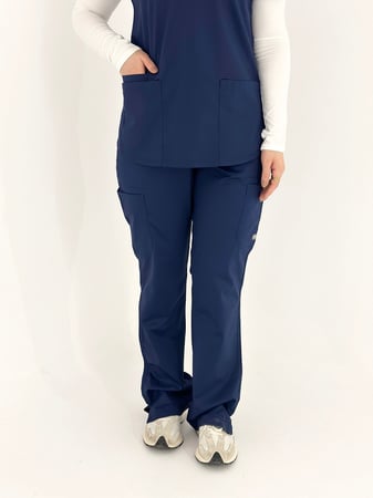 طقم سكراب طبي نسائي كحلي ماركة لاب ميد ®