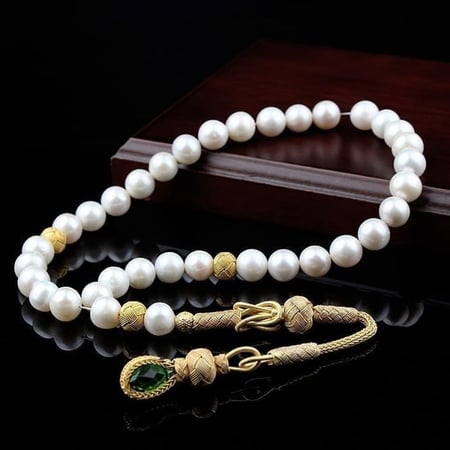 سبحة فخمة من حجر اللؤلؤ الطبيعي