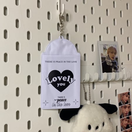 كاردهولدر ابيض