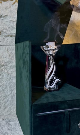 بوكس دعوة مخملي بتنسيق الخرز الفاخر شامل التنسيق تفصيل الون حسب الطلب