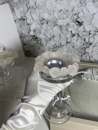 بكج ّبوكس العقد +مجموعة المبخره الكرستال والورد شامل التنسيق