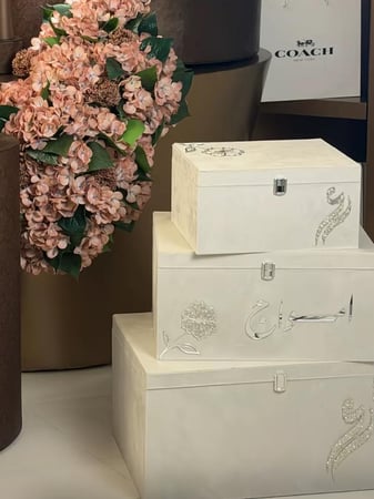 بوكسات الدبش الفاخرة العدد ٣ بتصميم الخرز الأمع