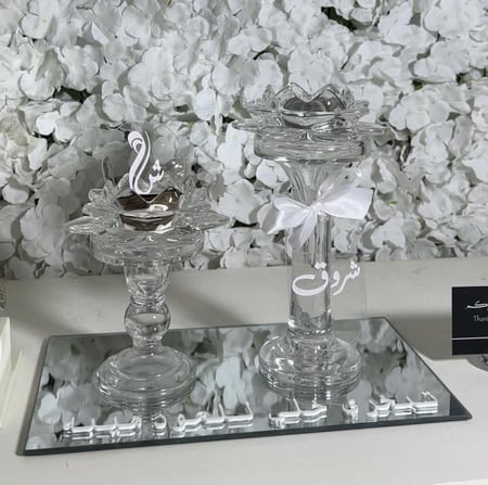 مجموعة المبخره الكرستال ٣ قطع مبخره +علبه العود+استاند مرايا شامل التنسق