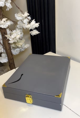 بوكس العقد الفاخر جلد شامل التنسيق