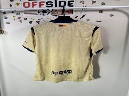 تيشيرت برشلونة الثاني 2025/26