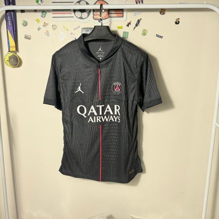 تيشيرت باريس الثالث  2025/26