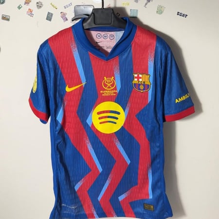 تيشيرت برشلونة الرابع ( نسخة السوبر ) 2025/26