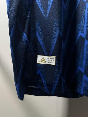 تيشيرت أرسنال  الثاني 2025/26