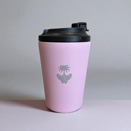 Mug بشعار هوية عزنا بفزعتنا -(كوب حراري).