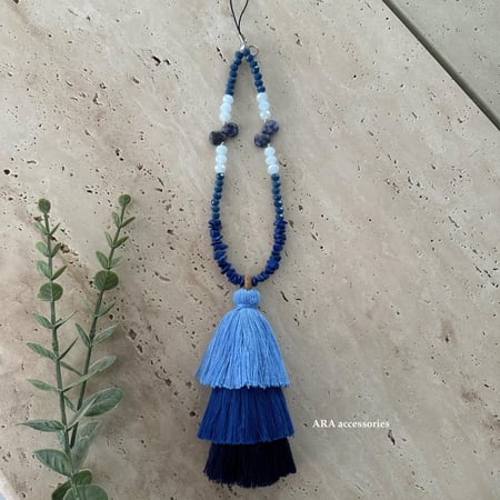 تعليقه جوال هدب ازرق