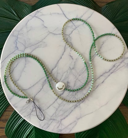 تعليقه جوال خرز