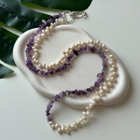 تعليقه بطاقه لولو زراعي وحجر بنفسجي