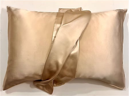 قطعتين أغطية ( طقم)  - غطاء مخدة حرير