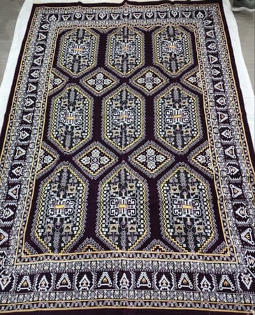 فرشة كبيرة للجلسات الخارجية