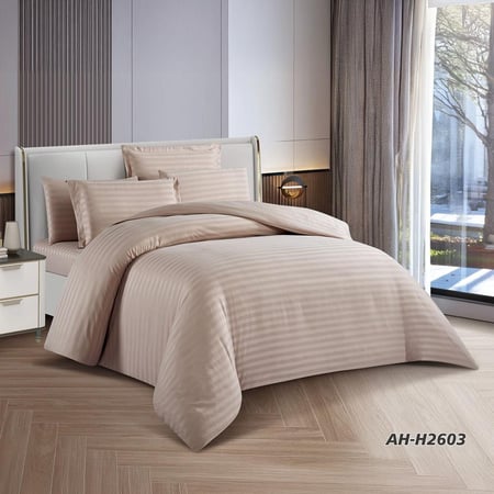 طقم مفرش فندقي مزدوج 7 قطع