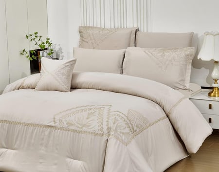 طقم مفرش عرايسي 7 قطع