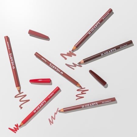 هارتس محدد شفاه