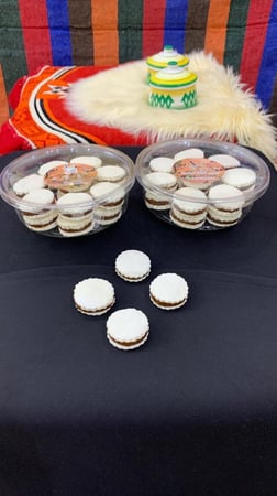 1 كيلو مضير محشي تمر خلاص2علبه