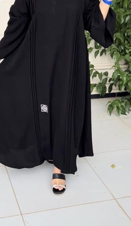 عبايه دوامات ناعمه كلوش
