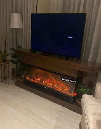 طاولة تلفزيون ديكور خشبي فاخر مع مدفأة زجاجية ثلاثية الجوانب (مقاس التدفئة 125 سم)