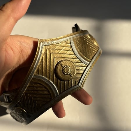 تاج الملكة رينيرا