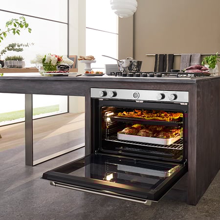 البا الايطالية فرن غاز بلت-إن 90 سم - الشعلة العلوية والسفلية تعمل معٱ - 10وظائف للفرن . 141لتر - 4مصابيح هالوجين 2 على الجانبين 2 اعلى التجويف - AS ELIO G920 ICK