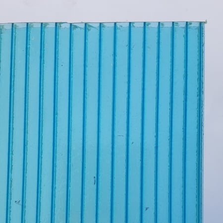 الواح بولي كربونيت مفرغة  6 ملم الوان