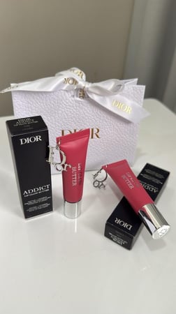 قلوس ديور 10مل مع الكيس .