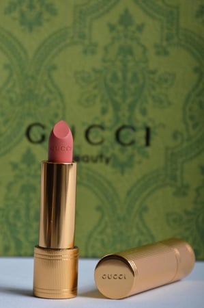 روج قوتشي ميني مع الكيس