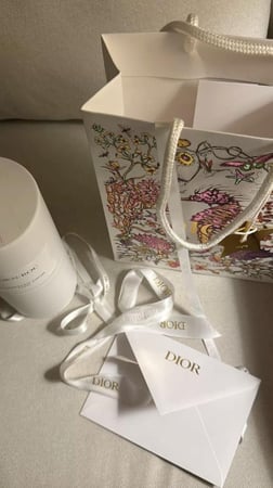 كرت اهداء ديور