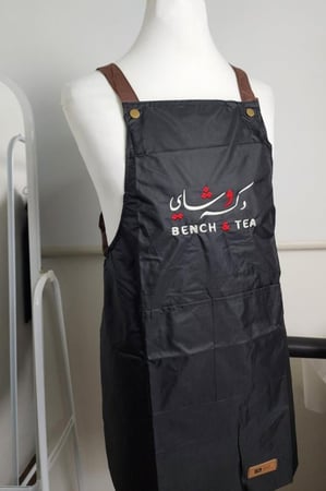 تطريز مريلة حسب الطلب