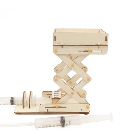 نشاط تعليم منزلي يجمع بين التلوين والتجميع لتنمية الإبداع