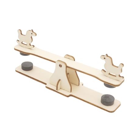 حلول تعليمية مبتكرة لتطبيق مفاهيم العلوم من خلال أنشطة عملية داخل الفص