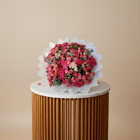 باقة ورود متنوعة كبيرة