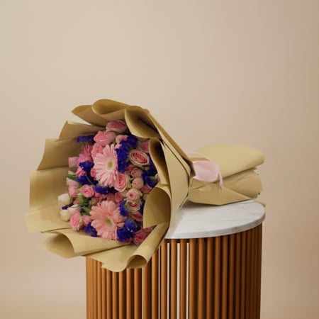 بوكيه الاناقه الورديه