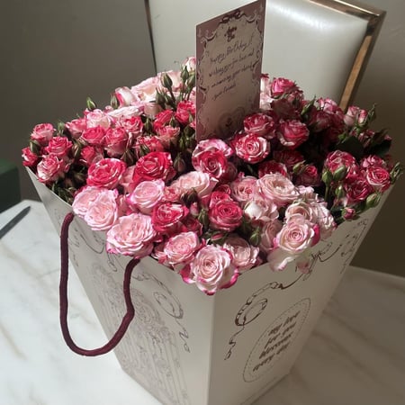 سلة الورد و الكرت