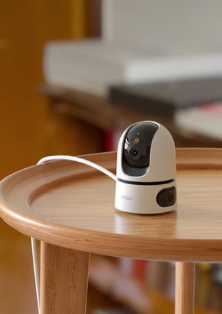 كاميرا مراقبة داخلية Imou Ranger Dual 6M بزاويتين عدسة